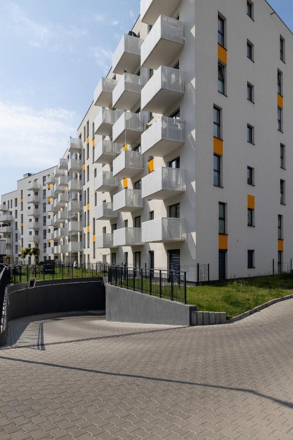 Comfy Apartment Pachonskiego With Parking In Krakow By Noclegi Renters 外观 照片